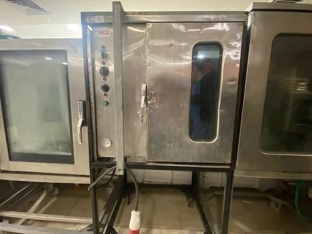 תנור מקצועי להשכרה